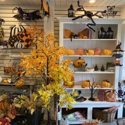 J. Alexander's - Halloween hutch
