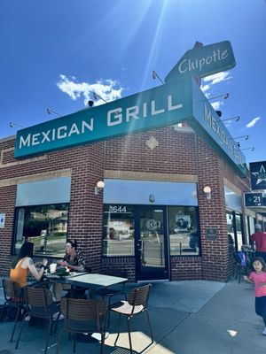 Chipotle Mexican Grill by null
