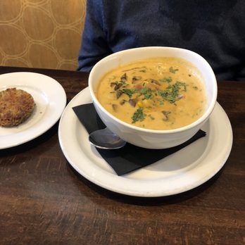 Matteo's Pizza & Bistro - Thai soup - Pizza Near Me - Carmichael, California