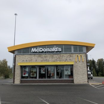 MCDONALD’S - Updated December 2025 - 26 Reviews - 352 N Santa Claus Ln ...