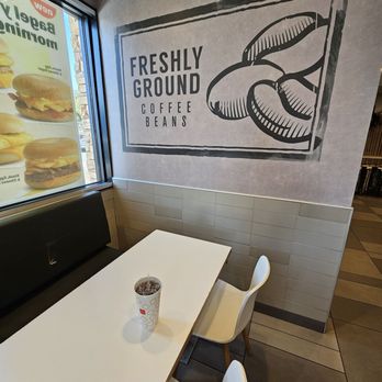 McDonald's - Dining table - Fast Food Near Me - Stevenson Ranch, California McDonald's - Dining table - Fast Food Near Me - Stevenson Ranch, California
