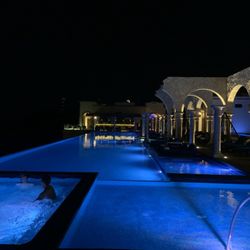Green Electric Solutions - Installed power for pool lighting