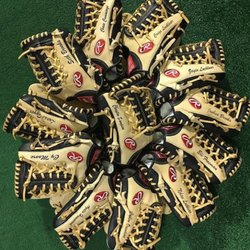 Rawlings Factory Store: Myrtle Beach