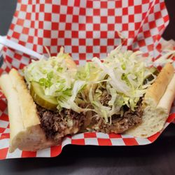 Frank's Philadelphia - Regular with lettuce and pickles. Good quantity of meat.