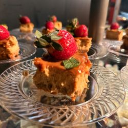 Sunflower Chef Catering - Dulce de leche cheesecake bars