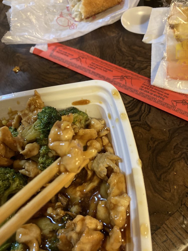 MING’S CHINESE RESTAURANT 14 Photos & 19 Reviews 215 Wickham Ave