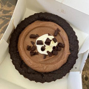 Crumbl - Costa Mesa - Chocolate cream - Bakeries Near Me - Costa Mesa, California
