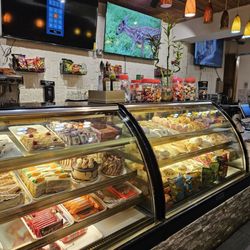 Que Rico Bakery And Restaurant