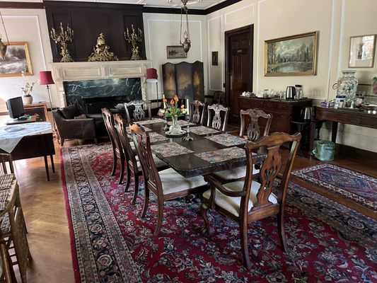 Whistler's Inn by null