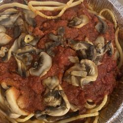 House of Pizza - Spaghetti with Meat Sauce plus Mushrooms
