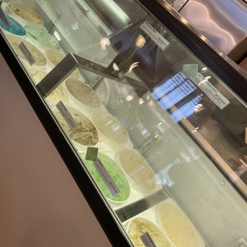 Kilwins Ice Cream - Chocolate - Fudge - Candy Stores Near Me - Wilmington, North Carolina