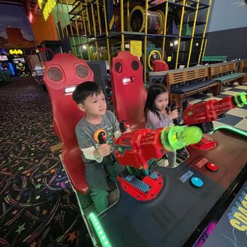 Rogue Valley Family Fun Center - Amusement Parks Near Me - Central Point, Oregon Rogue Valley Family Fun Center - Amusement Parks Near Me - Central Point, Oregon