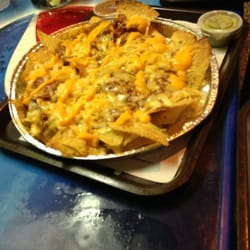 Burguerton - Nachos con queso y carne