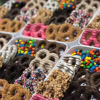 Mindy's Munchies by null