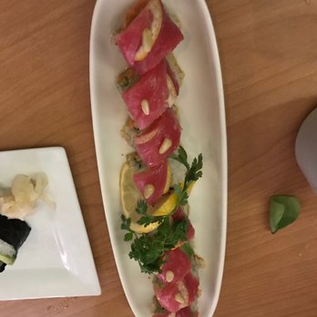 Kushiyu - Lemon roll. - Sushi Bars Near Me - Tarzana, California Kushiyu - Lemon roll. - Sushi Bars Near Me - Tarzana, California