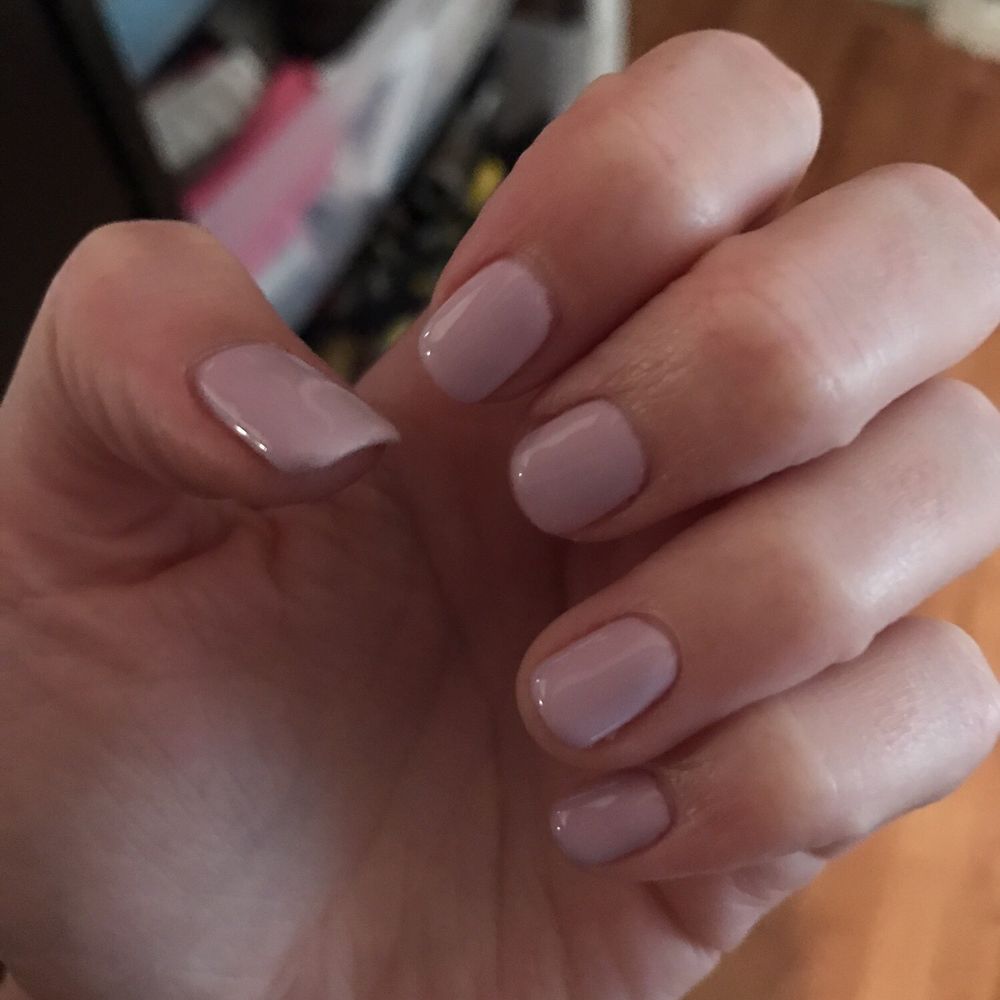 LumiGarnet NailSpa - Gels by Thai - Nail Salons Near Me - Miami, Florida