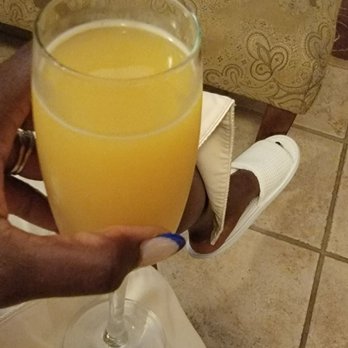 Sanctuary Spa - Mimosa while I wait for my massage - Day Spas Near Me - Wilmington, Delaware
