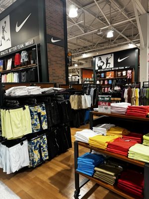 DICK'S Sporting Goods