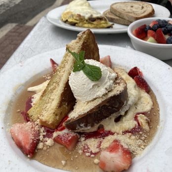 Green Eggs Cafe - Breakfast & Brunch Near Me - Philadelphia, Pennsylvania Green Eggs Cafe - Breakfast & Brunch Near Me - Philadelphia, Pennsylvania