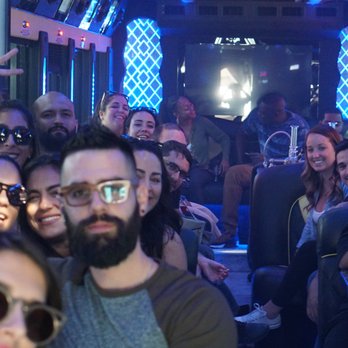 Loopr - Bus Tours Near Me - Chicago, Illinois Loopr - Bus Tours Near Me - Chicago, Illinois