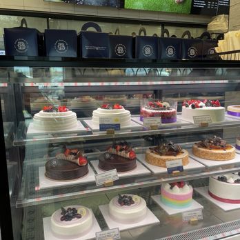 Paris Baguette - Cakes for any occasion!! - Bakeries Near Me - Brentwood, California Paris Baguette - Cakes for any occasion!! - Bakeries Near Me - Brentwood, California