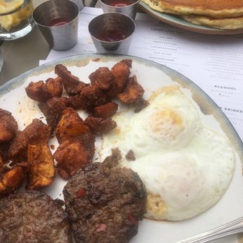 Bearcat CBD - Bearcat breakfast w pancakes - Coffee & Tea Near Me - New Orleans, Louisiana Bearcat CBD - Bearcat breakfast w pancakes - Coffee & Tea Near Me - New Orleans, Louisiana