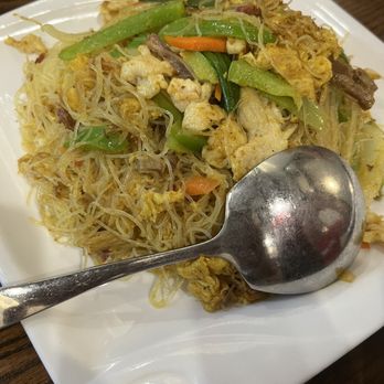 New Gold Mountain - 139. Singapore Noodle - Dim Sum Near Me - Omaha, Nebraska New Gold Mountain - 139. Singapore Noodle - Dim Sum Near Me - Omaha, Nebraska