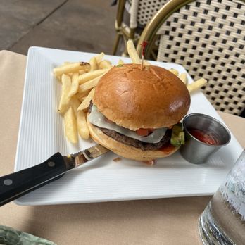 Piazza Del Pane - Bruschetta burger mozzarella ciabatta - Italian Near Me - Fresno, California Piazza Del Pane - Bruschetta burger mozzarella ciabatta - Italian Near Me - Fresno, California