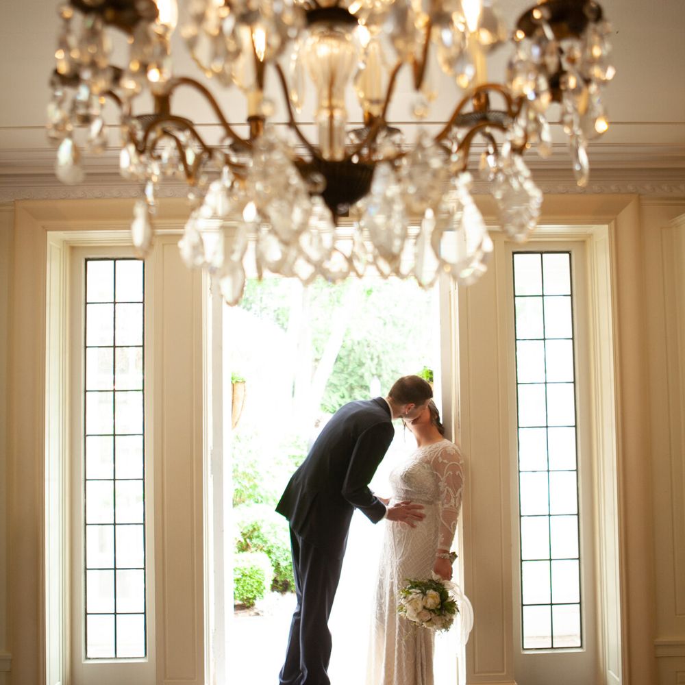 Lairmont Manor - Inside the library - Venues & Event Spaces Near Me - Bellingham, Washington