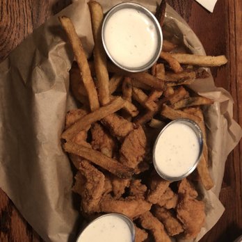 Snuffers - Burgers Near Me - Addison, Texas Snuffers - Burgers Near Me - Addison, Texas