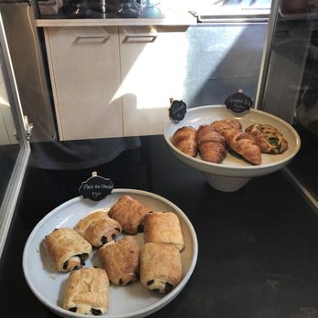 The Colombian Coffee Bar & Roastery - Coffee Roasteries Near Me - Edmonton, Alberta