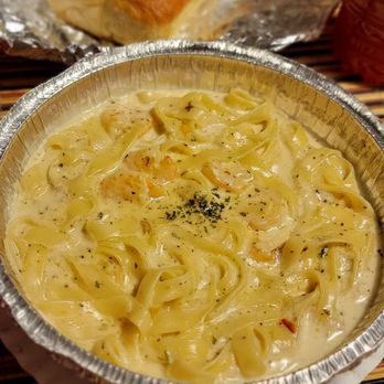 Joe's Italian Kitchen - Shrimp Alfredo - Italian Near Me - Pflugerville, Texas Joe's Italian Kitchen - Shrimp Alfredo - Italian Near Me - Pflugerville, Texas