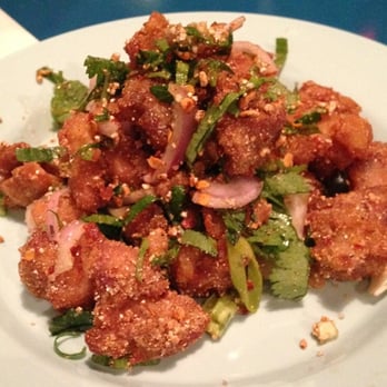 Nana - Southern Fried Chicken Laab - 12 - roasted rice flour, green onion, chili, cilantro, red onion, khaffir lime - Thai Near Me - Toronto, Ontario Nana - Southern Fried Chicken Laab - 12 - roasted rice flour, green onion, chili, cilantro, red onion, khaffir lime - Thai Near Me - Toronto, Ontario