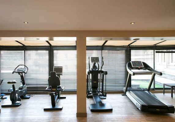 Hotel & Spa Le Grand Monarque Chartres by null
