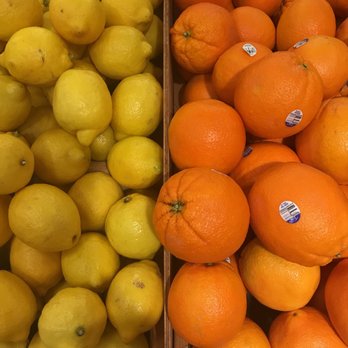 Roche Bros - Westwood - oranges and lemons in boxes - Caterers Near Me - Westwood, Massachusetts Roche Bros - Westwood - oranges and lemons in boxes - Caterers Near Me - Westwood, Massachusetts