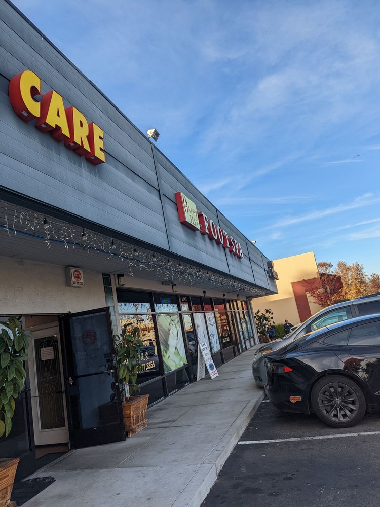 HAPPY FEET FOOT SPA Updated April 2024 27 Photos & 323 Reviews