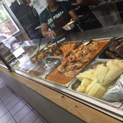 Quisqueya Grocery - Buffet