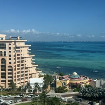 Hyatt Ziva Cancun - Hotels Near Me - Cancún, ROO
