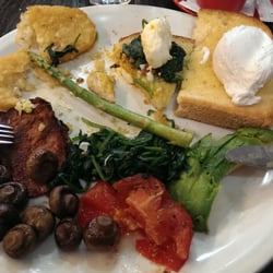 Cafe Matto - Vege breakfast with crispy bacon