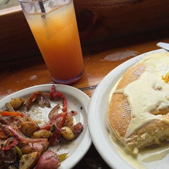 Moke’s Bread And Breakfast - Omg... amazing! PASSION FRUIT PANCAKES AND HOME FRIES!!!! - Breakfast & Brunch Near Me - Honolulu, Hawaii