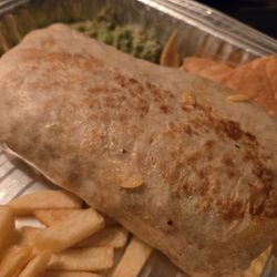Mi Pueblito - Chicken burrito with fries