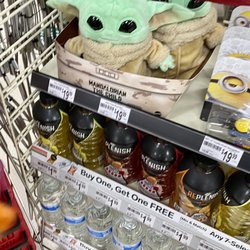 Baby Yoda came to 7-11