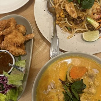 Basil & Co - Tom Yum Prawn 7pc, Pad Thai, Yellow Pumpkin Curry - Thai Near Me - Diamond Bar, California