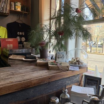 Cafe Duet - Counter- so pretty - Cafes Near Me - Stroudsburg, Pennsylvania