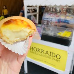 Hokkaido Baked Cheese Tart - Nom nom