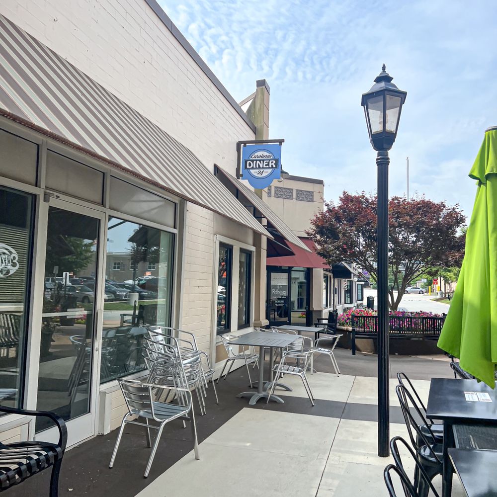 Carolina's Diner - Diners Near Me - Greensboro, North Carolina