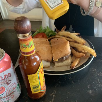The Water Stop - Good burger - American Near Me - Marfa, Texas The Water Stop - Good burger - American Near Me - Marfa, Texas