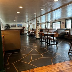 Carluccios - Dining room