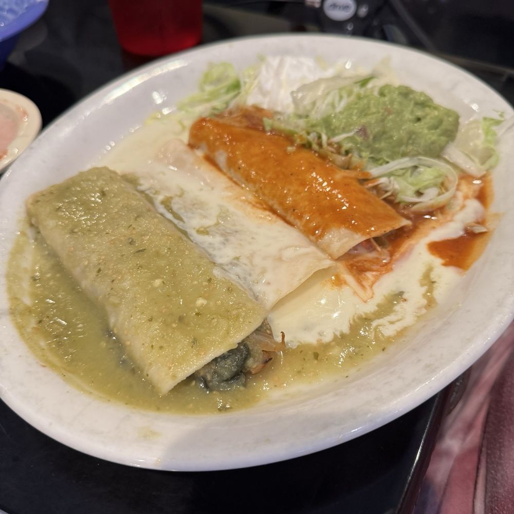 El Pueblito Mexican Restaurant - Enchiladas Mexicanos - Mexican Near Me - Centerton, Arkansas