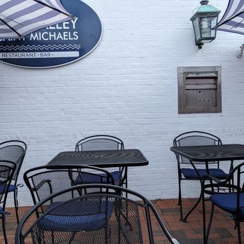 The Galley - Used to be a bank - Breakfast & Brunch Near Me - Saint Michaels, Maryland